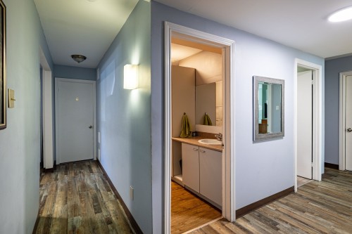 Passageway - 1100 Av. Royale, Québec (Beauport), QC 