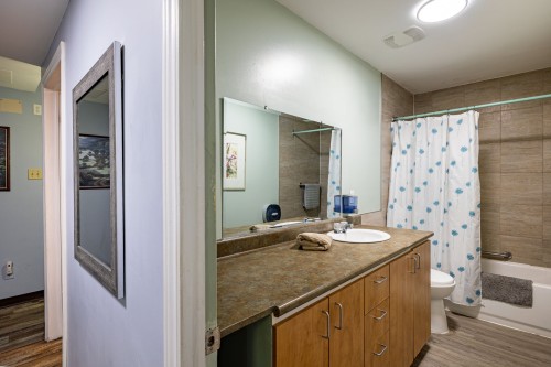 Bathroom - 1100 Av. Royale, Québec (Beauport), QC 
