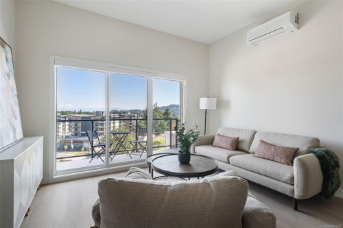 #206-777 Station Ave  Langford, BC V9B 7K5
