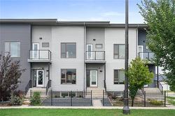 1925 Jefferson AVE  Winnipeg, MB R2R 1R9