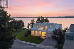 51 KEMPENFELT DRIVE  Barrie, ON L4M 1B8