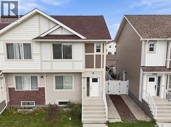 661 Feheregyhazi BOULEVARD Saskatoon, SK S7W 0Z4