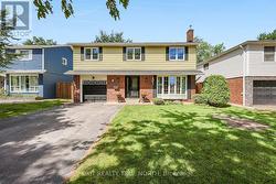 2661 HOMELANDS DRIVE Mississauga, ON L5K 1H7