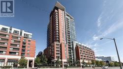 407 - 800 LAWRENCE AVENUE W Toronto, ON M6A 0B1