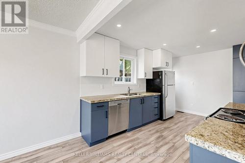 UPPER - 807 GREENFIELD CRESCENT , Newmarket, Ontario L3Y 3B2 5
