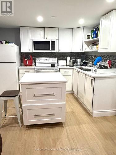 237 HOMESTEAD (BASEMENT ) CRESCENT , London North (North F), Ontario N6G 2E7 2