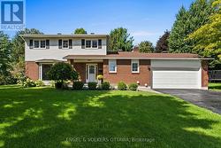 109 INNISKILLIN DRIVE  Ottawa, ON K0A 1L0