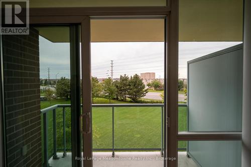 301 - 4879 Kimbermount Avenue, Mississauga (Central Erin Mills), ON 