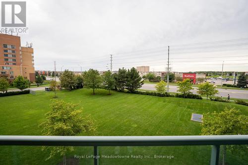 301 - 4879 Kimbermount Avenue, Mississauga (Central Erin Mills), ON 