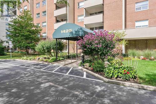 1008 - 1425 Ghent Avenue, Burlington, ON 