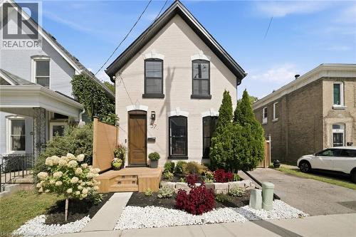 57 TERRACE HILL Street  Brantford, ON N3R 1E8
