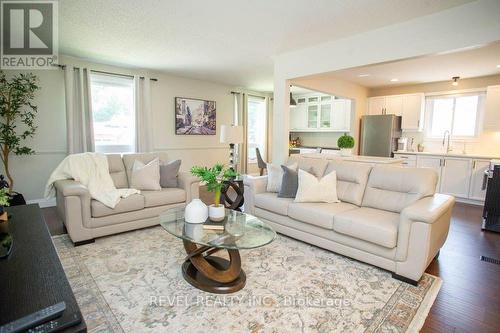 27 Myrtleville Drive, Brantford, ON 
