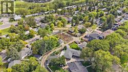 271 Hendon Drive NW  Calgary, AB T2K 1Z4