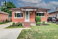 468 HIGHLAND Road E  Kitchener, ON N2M 3W7