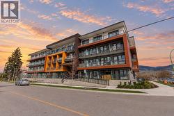 345 Dougall Road N Unit# PH8 Kelowna, BC V1X 3K8