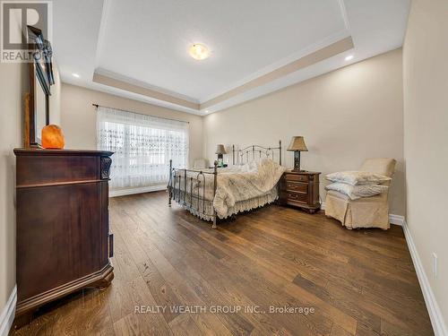 39 Carriage Crossing, Mapleton, ON 