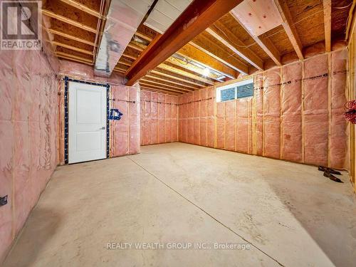 39 Carriage Crossing, Mapleton, ON 