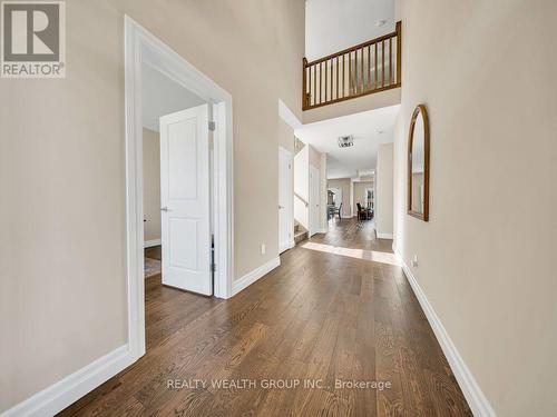 39 Carriage Crossing, Mapleton, ON 