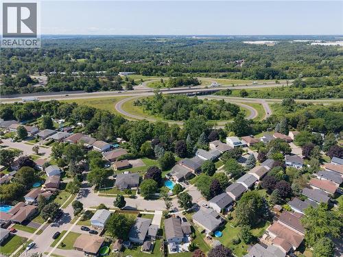 27 Myrtleville Drive, Brantford, ON 