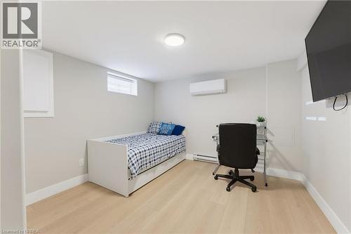 52 Burwell Street, Brantford, ON 
