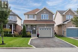 196 MALLORY STREET  Clarington, ON L1E 0J5