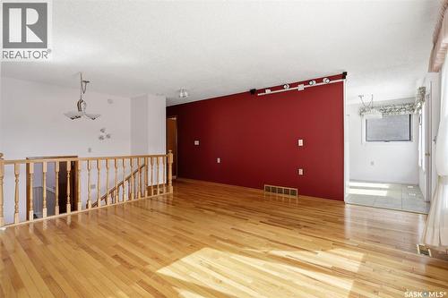 2807 Howell Drive E, Regina, SK 