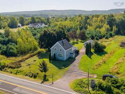 4742 Highway 1 South Berwick, NS B0P 1E0