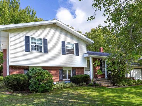 2 Greenleaf Drive, Charlottetown, PE 