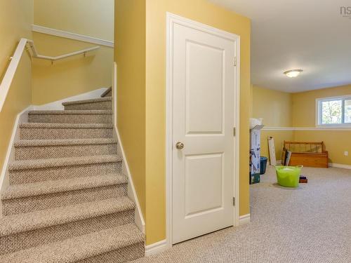 76 Outrigger Crescent, Halifax, NS 