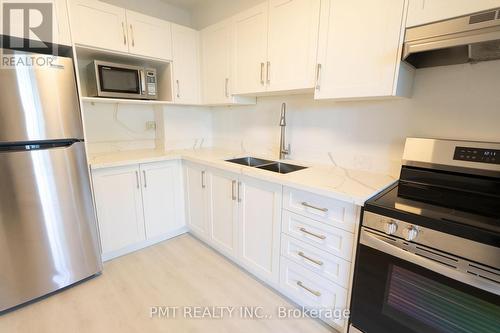 305 - 1455 LAWRENCE AVENUE W , Toronto, Ontario M6L 1B1 3