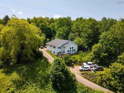 104 Gasperau Avenue  Wolfville, NS B4P 2E1