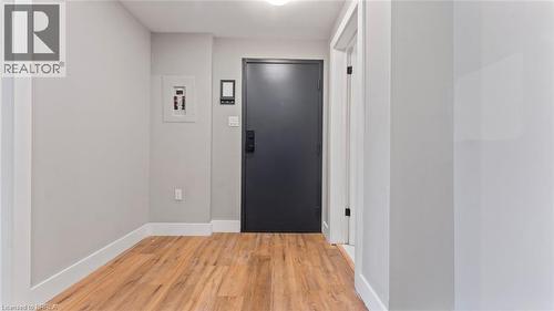 302 COLBORNE Street Unit# 2 , Brantford, Ontario N3S 3M9 3