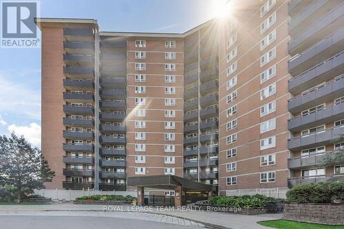 1112 - 2000 JASMINE CRESCENT  Ottawa, ON K1J 8K4