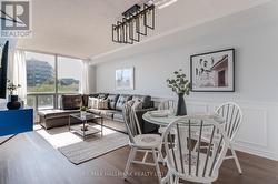 308 - 906 SHEPPARD AVENUE W Toronto, ON M3H 2T5