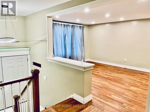 6 Beechcroft Circle, Barrie, ON 