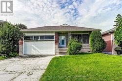 100 SUMMITCREST DRIVE Toronto, ON M9P 1H8
