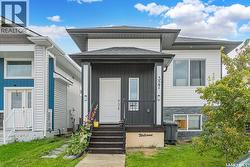 327 McArthur CRESCENT  Saskatoon, SK S7L 6X2