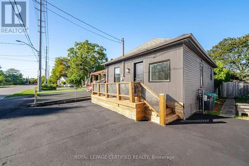1019 Ogden Avenue, Mississauga, ON 