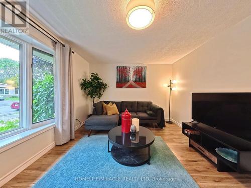 380 Grangewood Drive, Waterloo, ON 