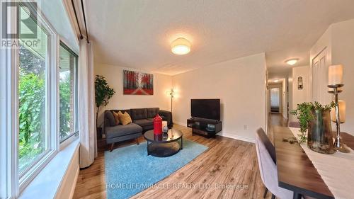 380 Grangewood Drive, Waterloo, ON 