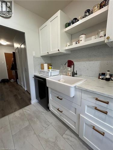 222 CONCESSION Street Unit# 403 , Hamilton, Ontario L9A 1B1 2
