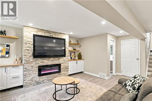 447 Drummerhill Crescent, Waterloo, ON 