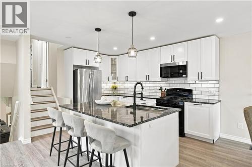 447 Drummerhill Crescent, Waterloo, ON 