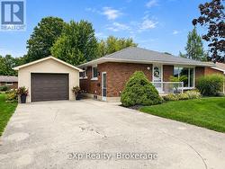 110 BROWN'S LANE Brockton, ON N0G 2V0