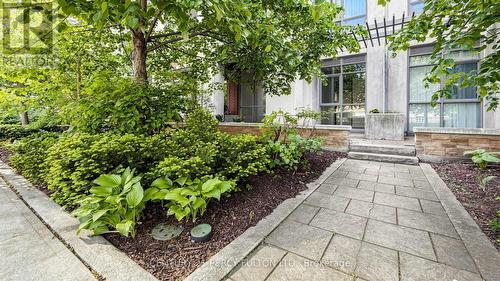 102 - 57 Upper Duke Crescent, Markham, ON 
