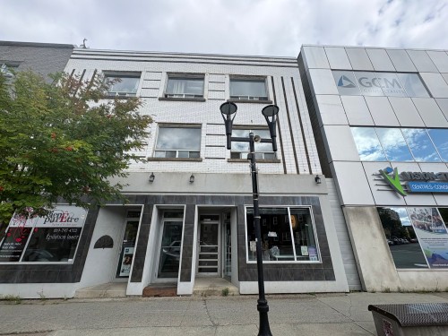 Façade - 35 Av. Principale, Rouyn-Noranda, QC 
