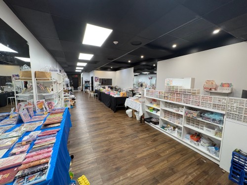 Commerce - 35 Av. Principale, Rouyn-Noranda, QC 