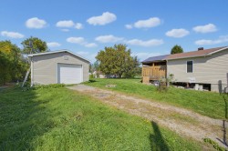 Garage - 