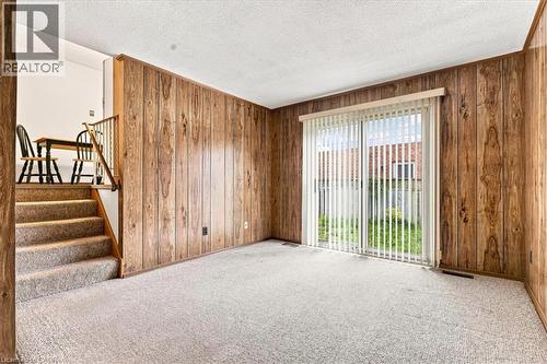 395 Mossom Place, Waterloo, ON 