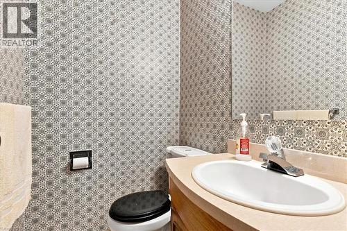 395 Mossom Place, Waterloo, ON 